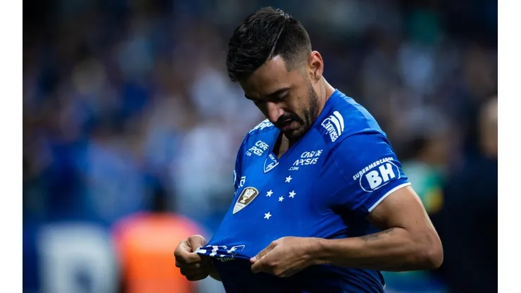 Adilson Batista terá retorno de três atletas diante da Tombense