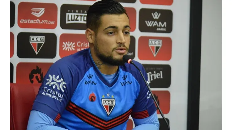 Jean é destaque em sua estreia pelo Atlético Goianiense