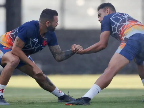 Abel tem nome forte à disposição para partida diante do Oriente Petrolero