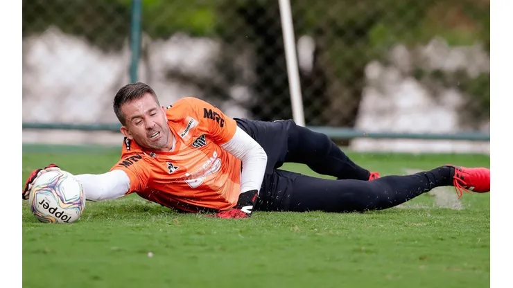 Com possível chegada de Rafael ao Atlético-MG, Victor "amarga" reserva