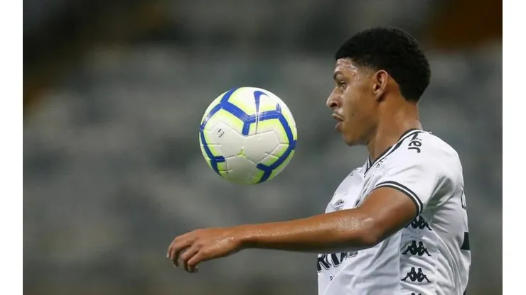 Com a chegada de Autuori, Luis Henrique terá concorrência no ataque