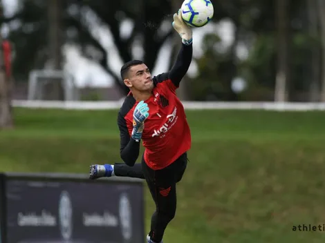 Com Santos visado, Athletico estuda goleiro livre no mercado