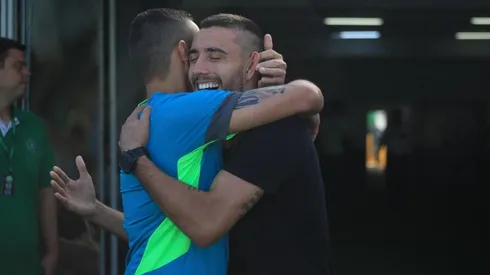 Sobrevivente do voo da Chape está de volta para casa