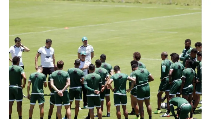 Eduardo Barroca fala em Coritiba abalado, mas pede reação rápida