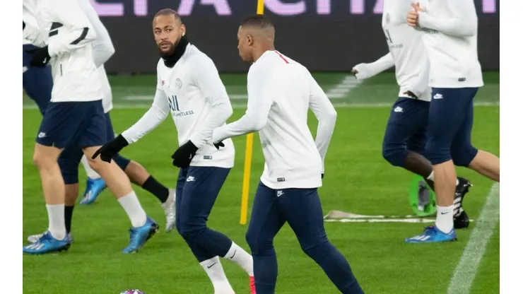 Técnico confirma retorno de peça importante na Champions League