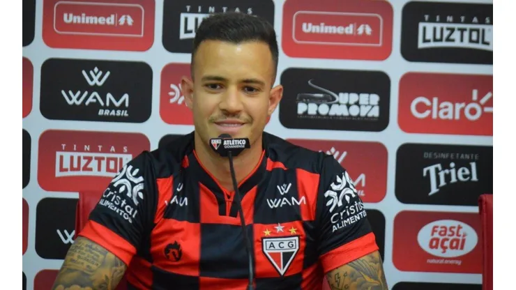 Gustavo Ferrareis é apresentado no Dragão e traça objetivo: "ganhar títulos"