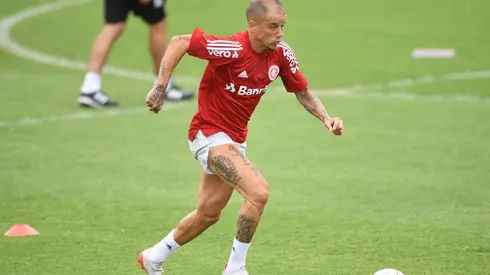 D'Alessandro valoriza renovação com o Inter