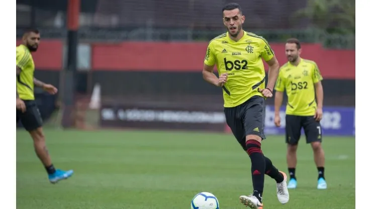 Coritiba inova no anúncio oficial de Rhodolfo; zagueiro continua na Série A