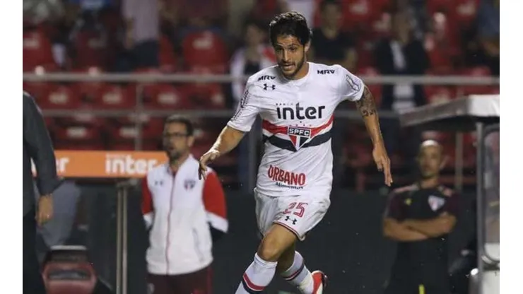São Paulo negocia empréstimo de volante ao Fluminense