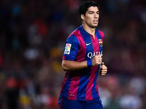 Suárez vai operar o joelho e desfalca o Barça durante as próximas semanas