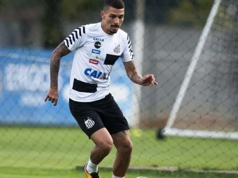 Bragantino avança em operação para levar meia do Santos; Alisson segue no radar