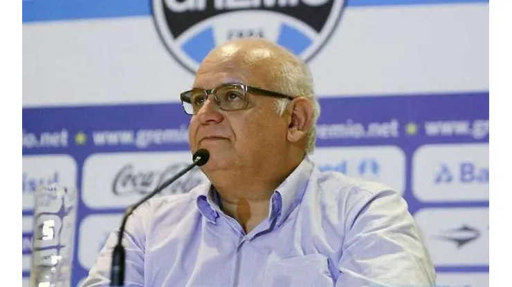 Grêmio deve fechar com lateral do Atlético de Madrid na próxima semana