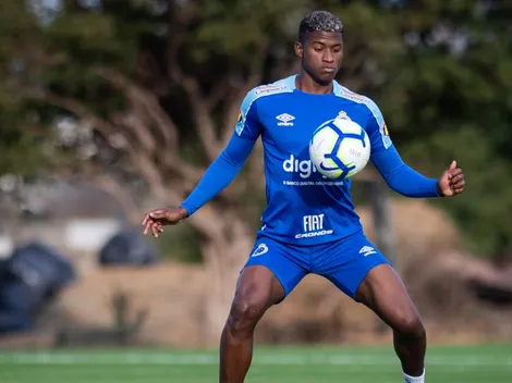 Flamengo decide futuro de negociações com Orejuela