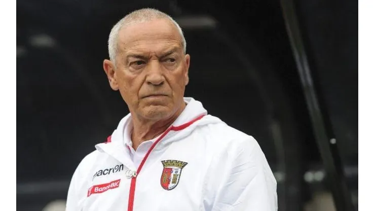 Bragantino tenta contratação de volante do Santos