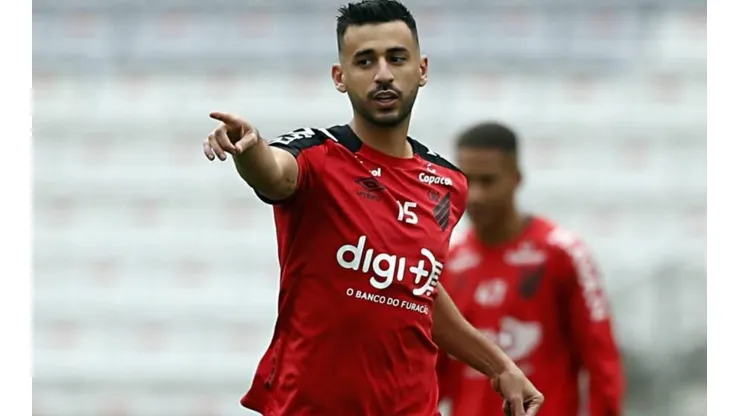 Camacho decide onde vai jogar em 2020
