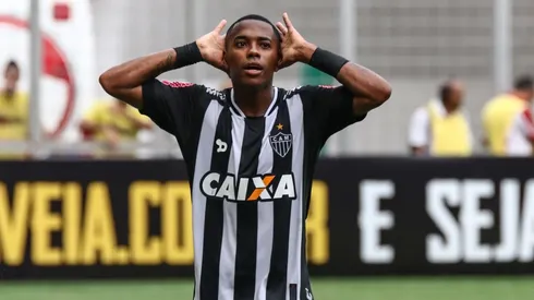 Robinho processa o Atlético Mineiro por dívida milionária