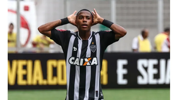 Robinho processa o Atlético Mineiro por dívida milionária