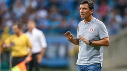 Desempenho desagrada, mas Zé Ricardo é bancado no Inter