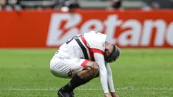 Franco jogador do São Paulo lamenta expulsão durante partida contra o Atletico-MG. Foto: Gilson Lobo/AGIF