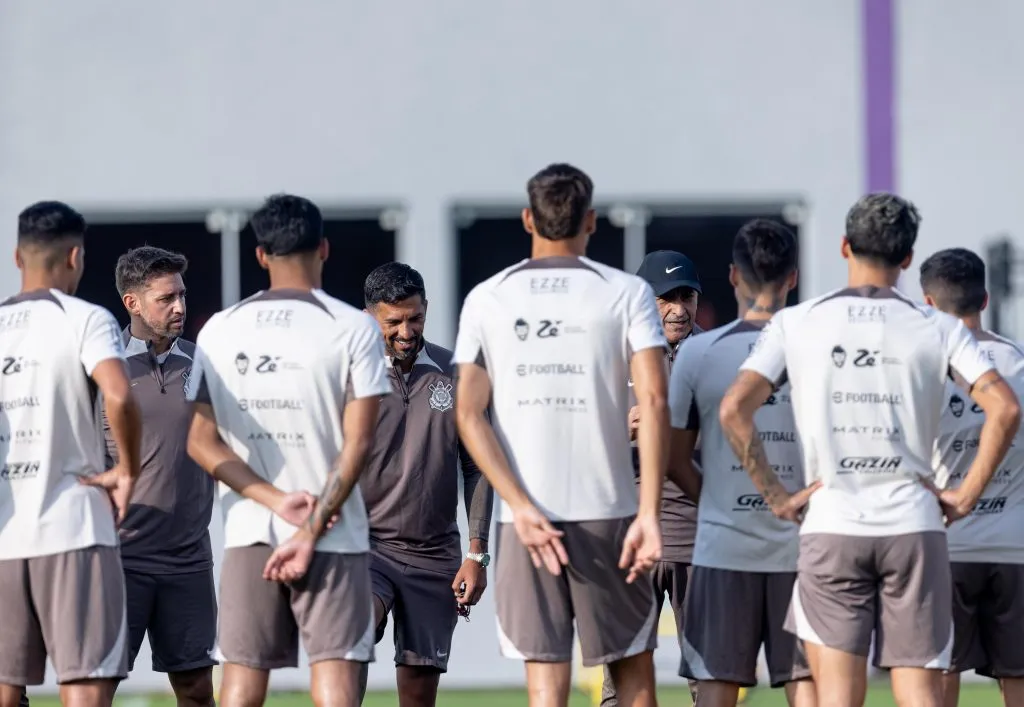 Primeiro treino do Corinthians com o comando de Ramón Díaz