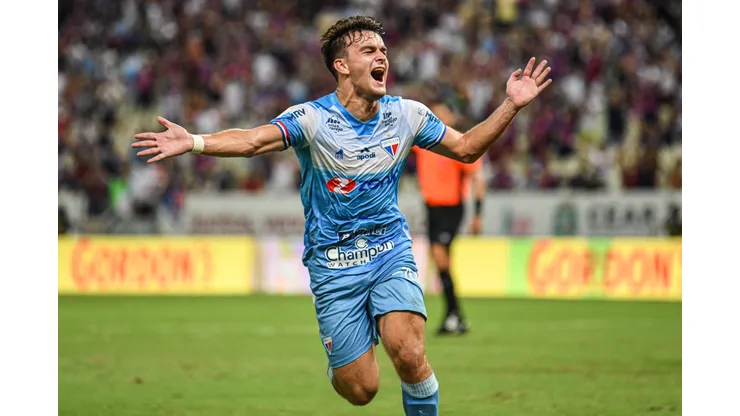 Santos negocia com Depietri