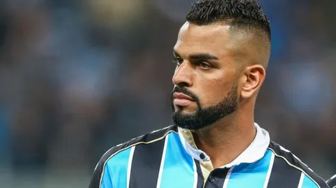 Maicon pode ser novidade no Grêmio contra o Coritiba