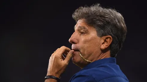 Vasco frustra Renato e encaminha acerto com meio-campista do Grêmio