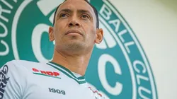 Jorginho é definitivo sobre estreia de Ricardo Oliveira