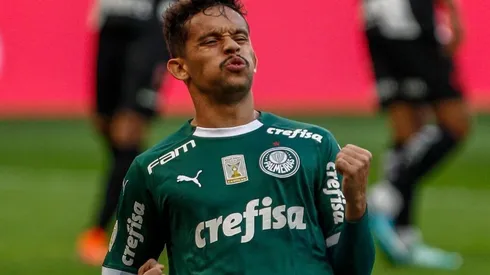 Scarpa pode aparecer jogando na LE contra o Botafogo