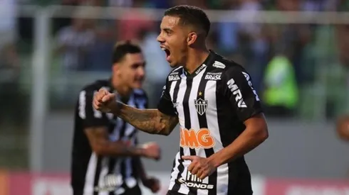 Desejo por meia clássico faz Sampaoli estudar a volta de Terans ao Galo