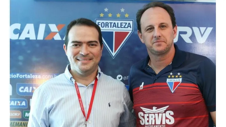 Paz se irrita com propostas de outros clubes para Ceni