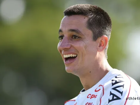 Eduardo Barros faz 2 mudanças cruciais e retoma protagonismo do Athletico