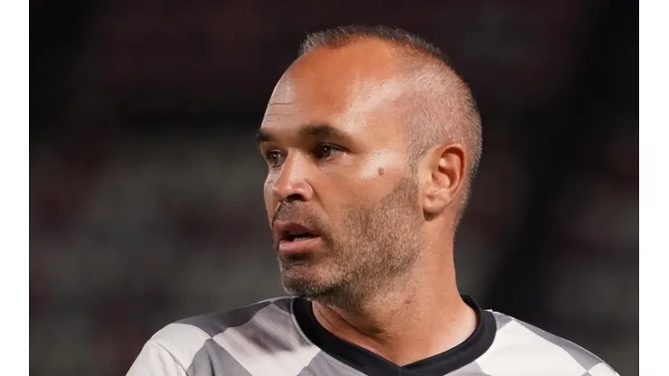 Ex-Palmeiras recebe elogios de Andrés Iniesta