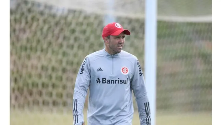 Coudet libera e Inter encaminha empréstimo de atacante para o Brasil de Pelotas