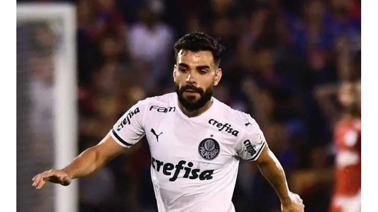 Luxa define escalação do Palmeiras com Bruno Henrique entre os titulares