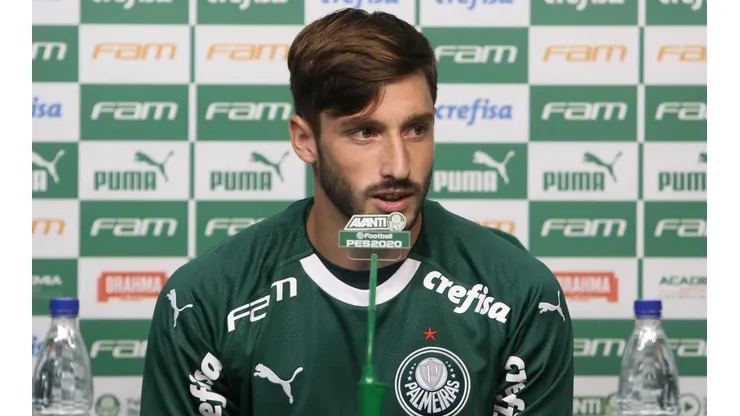 Viña comemora melhor jogo do Palmeiras pós-pandemia