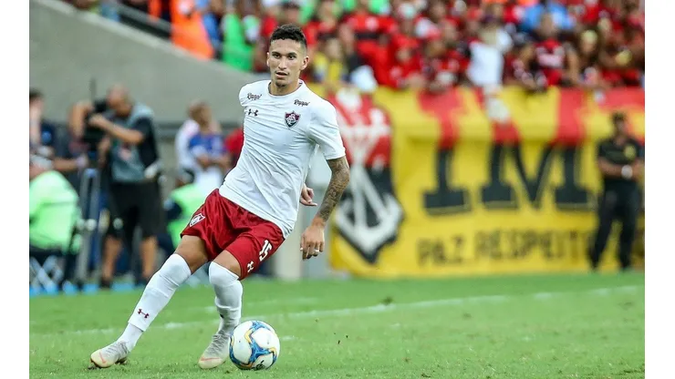 Fluminense estica prazo para resolução com Dodi, mas já pensa em plano B