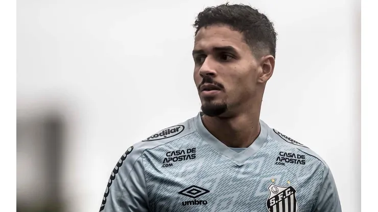 Braga-POR sinaliza oferta de R$ 33 milhões por Veríssimo