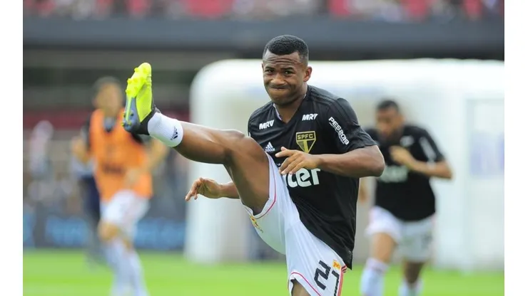Portimonense estuda a contratação do volante Luan