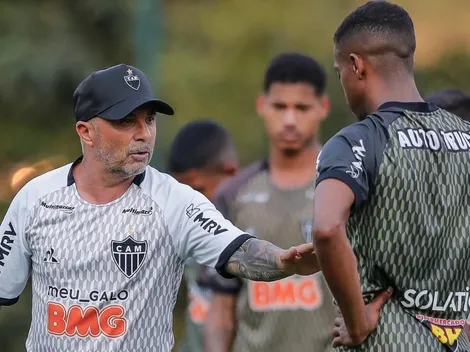 Atlético aciona investidores e recebe aval para tranquilizar Sampaoli