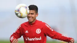 Botafogo vê oportunidade e estuda investida por Cesinha