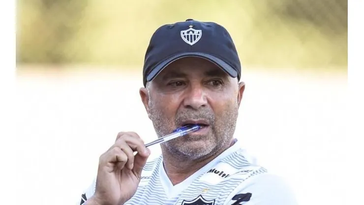 Jornal L'Équipe coloca Sampaoli como alvo do Lyon