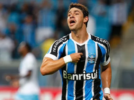 Giuliano se despede oficialmente do Al Nassr e agita torcedores do Grêmio