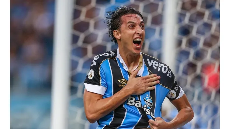Geromel retorna ao time titular e Renato define escalação do Grêmio