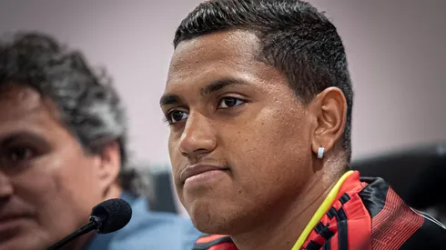 Cláusula contratual pode fazer Pedro Rocha sair do Flamengo