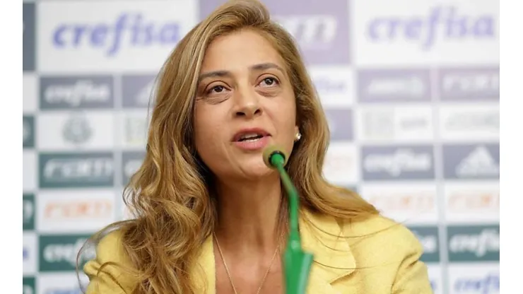 Leila se revolta com suspensão de Palmeiras x Flamengo