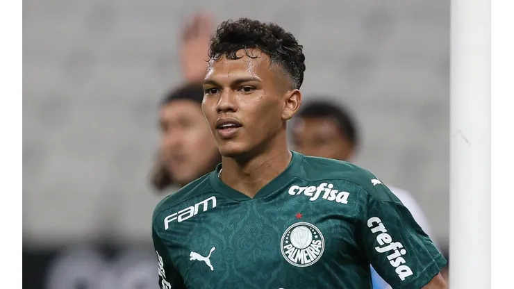 Veron rebate críticas e desabafa após empate do Palmeiras