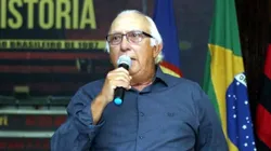 Bivar dá o tom sobre contratações pedidas por Jair Ventura e lateral esquerda vira prioridade