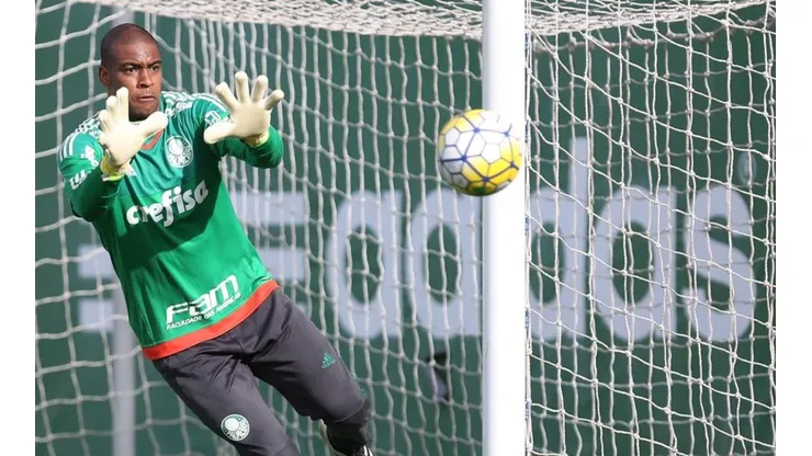 Palmeiras renova com Jailson até 2021