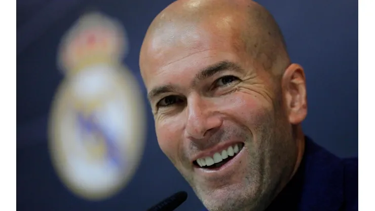Zidane falou sobre a possibilidade de nova contratação.